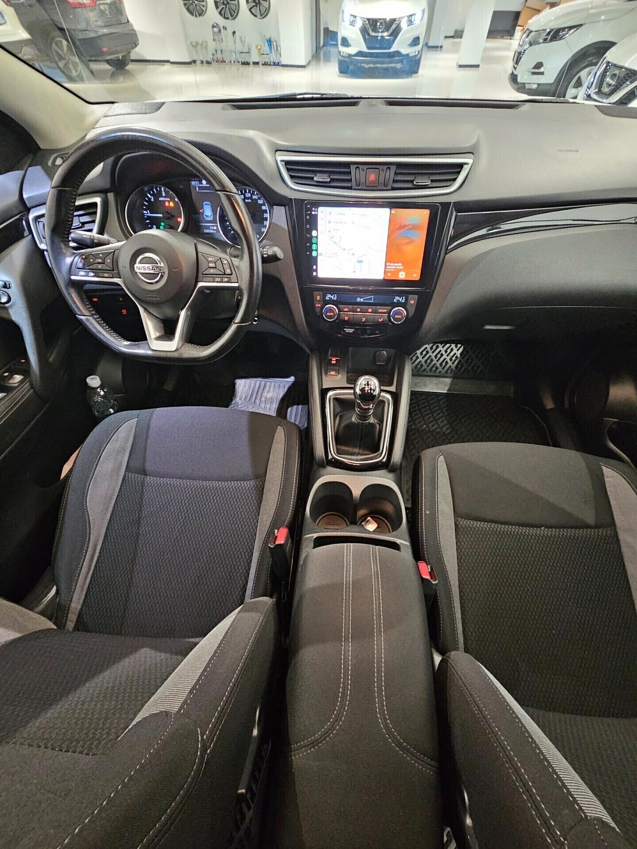 Nissan Qashqai 1.5 dCi N-Connecta