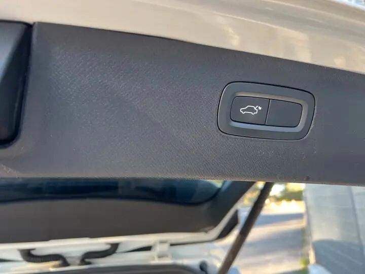 Volvo XC 90 XC90 D5 AWD Geartronic Inscription