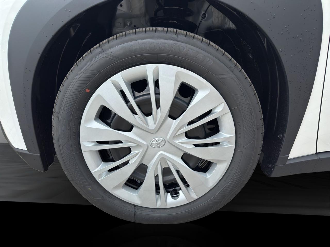 Toyota Aygo X - MY '24 5 porte ACTIVE 1.0 VVT-i
