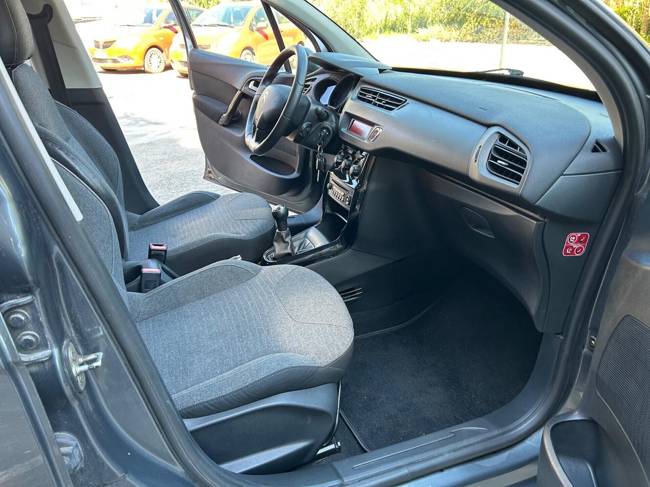 Citroen C3 BlueHDi 75 Exclusive 2015 Euro 6