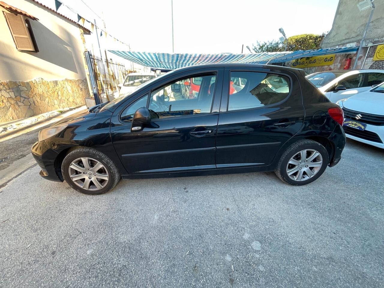 Peugeot 207 1.6 HDi 90CV 5p. XS