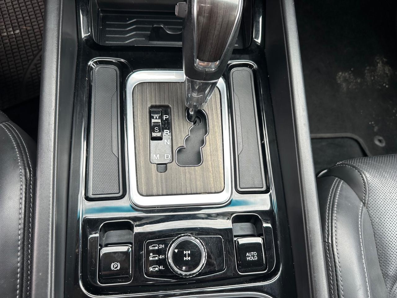 Ssangyong REXTON 2.2 4WD Dream aut.