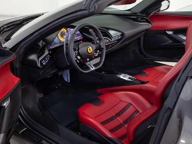 Ferrari SF90 Spider Tailor Made Ispirazioni