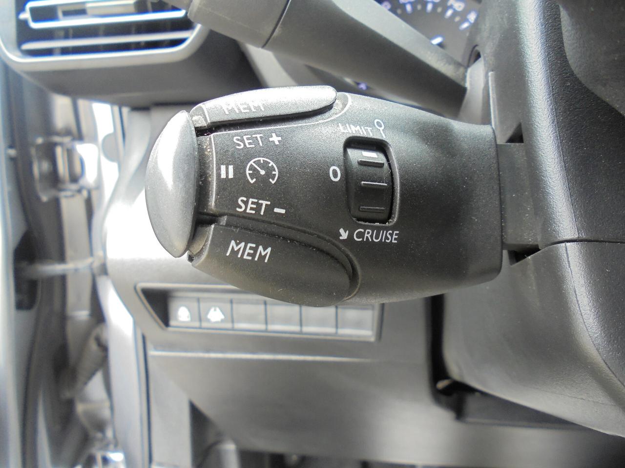 Citroen Berlingo BlueHDi 100 M Feel