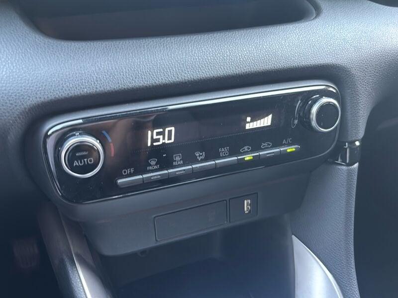Toyota Yaris Hybrid Trend MY21
