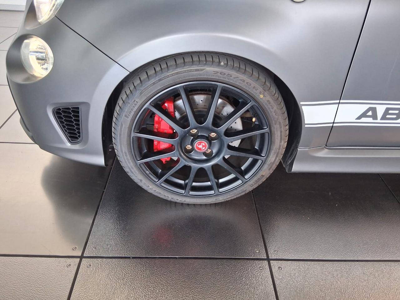 ABARTH 595 ESSEESSE 180 CV 70 anniversario
