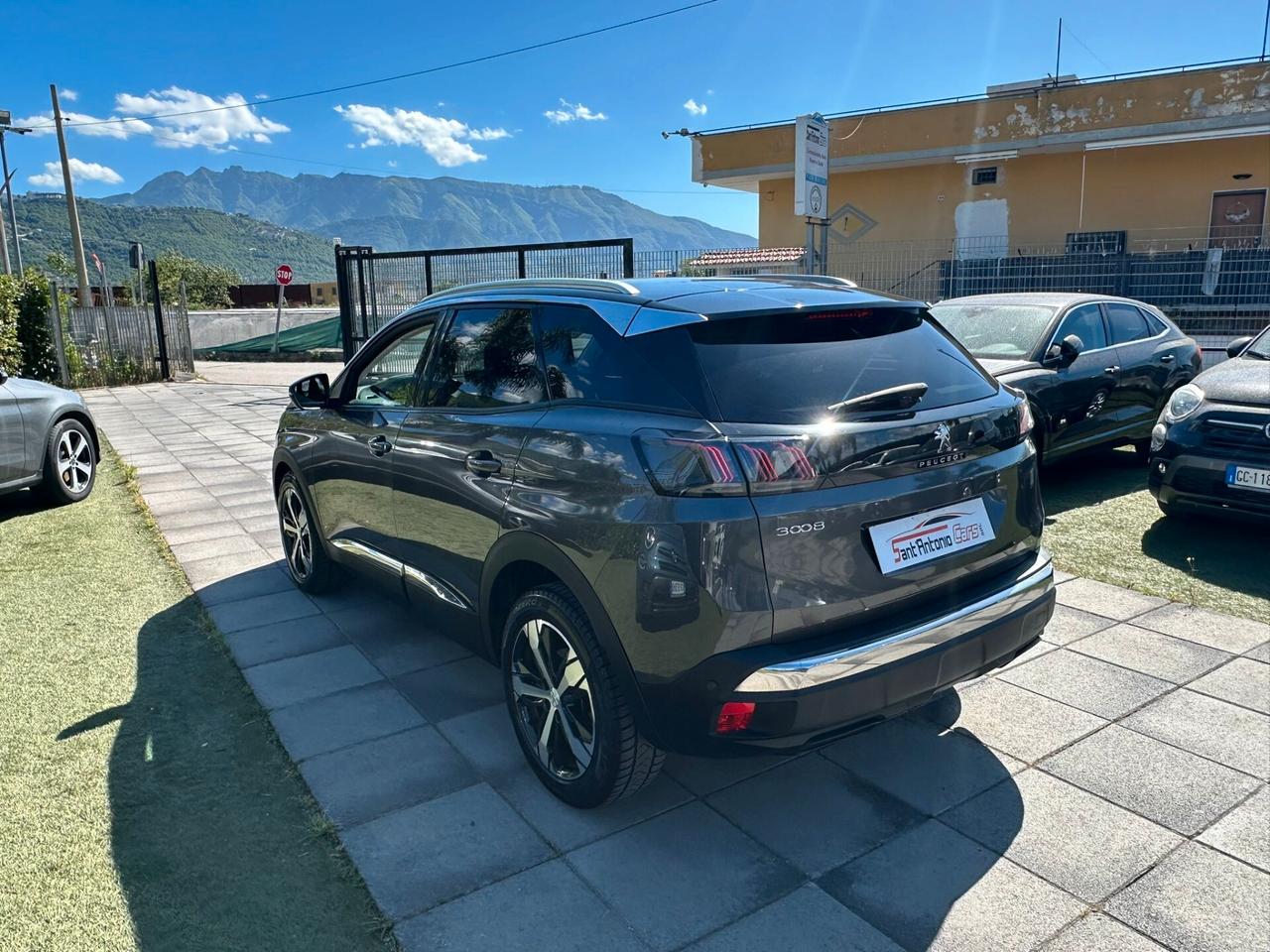 Peugeot 3008 BlueHDi 1.5 130CV Allure FULL OPTIONAL