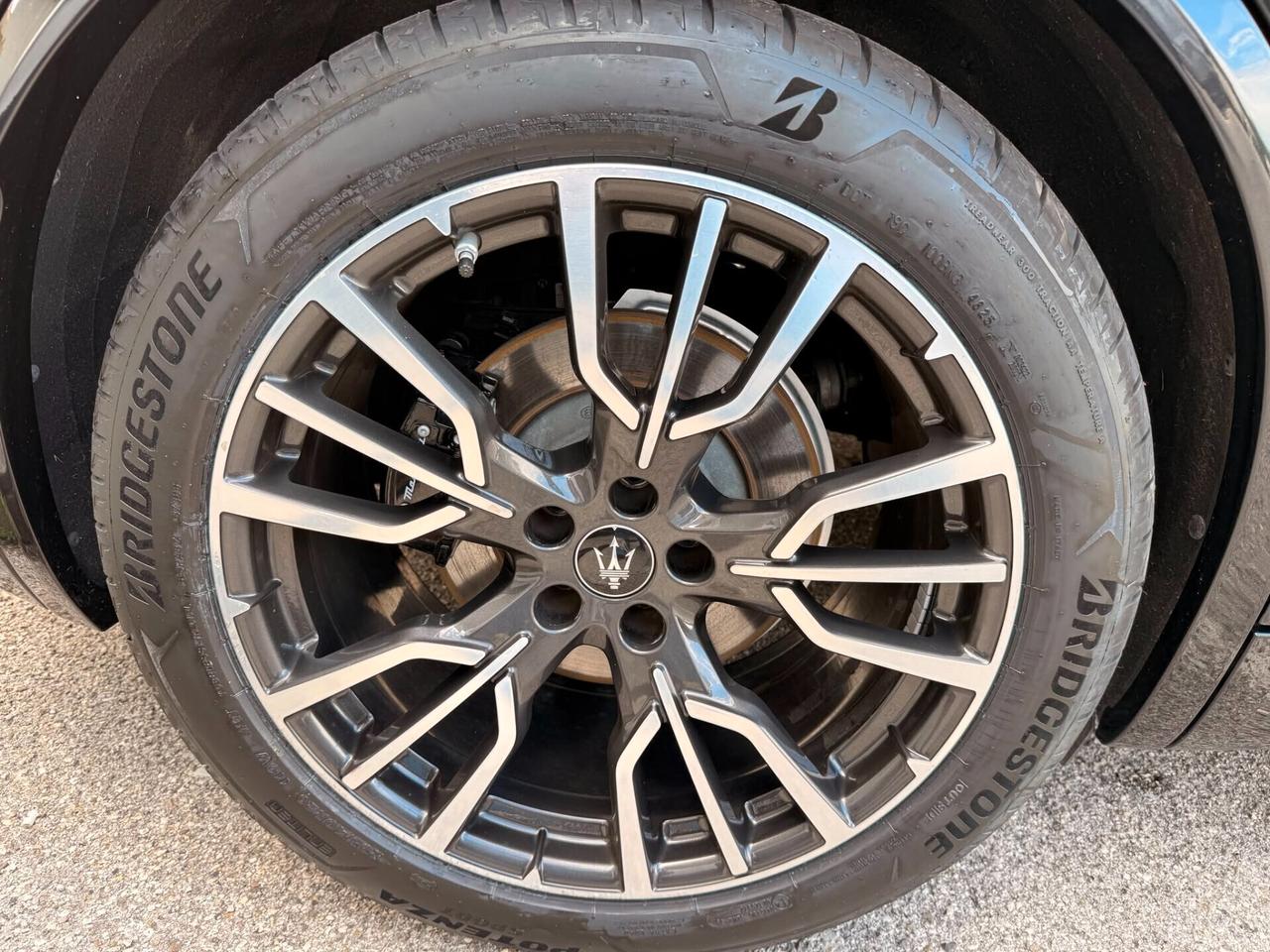 Maserati Grecale MHEV 330 CV AWD Modena