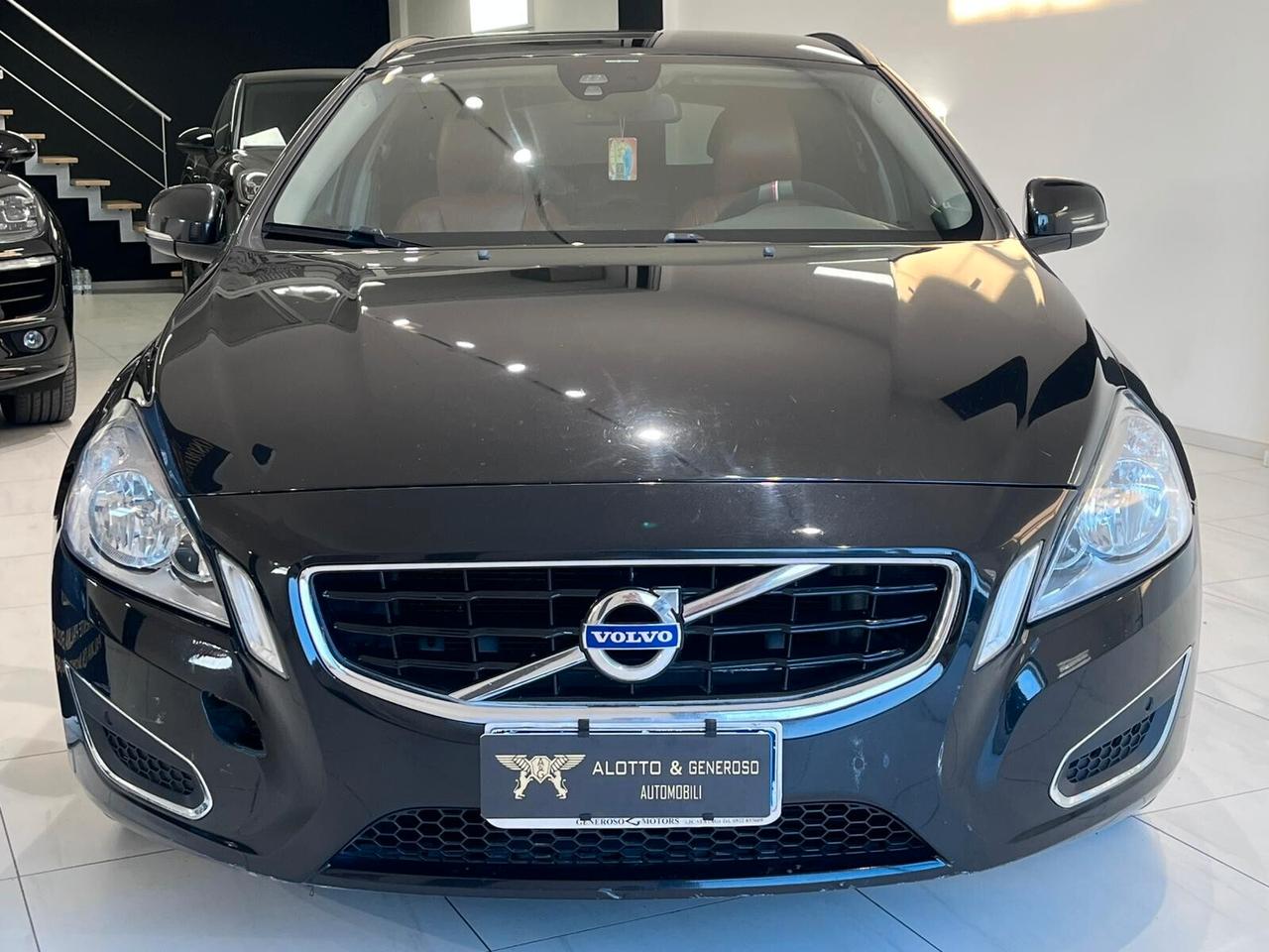VOLVO V60 1.6 120CV