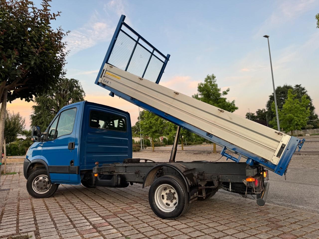 IVECO DAILY 35C11 RIBALTABILE