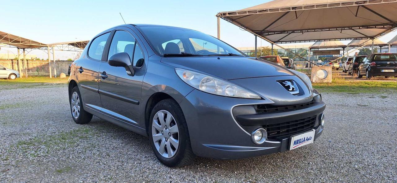 Peugeot 207 1.4 VTi 95CV 5p. Active