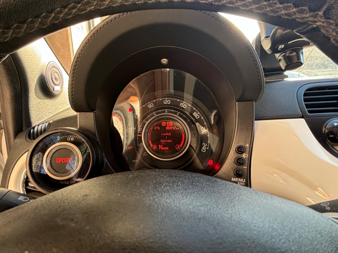 Abarth 500 C 1.4 Turbo T-Jet MTA