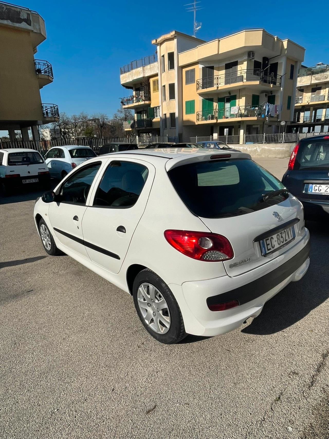 Peugeot 206 Plus 1.1 60CV 5p. Urban ECO GPL