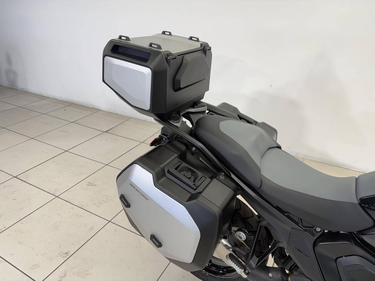 BMW R 1300 GS Triple Black