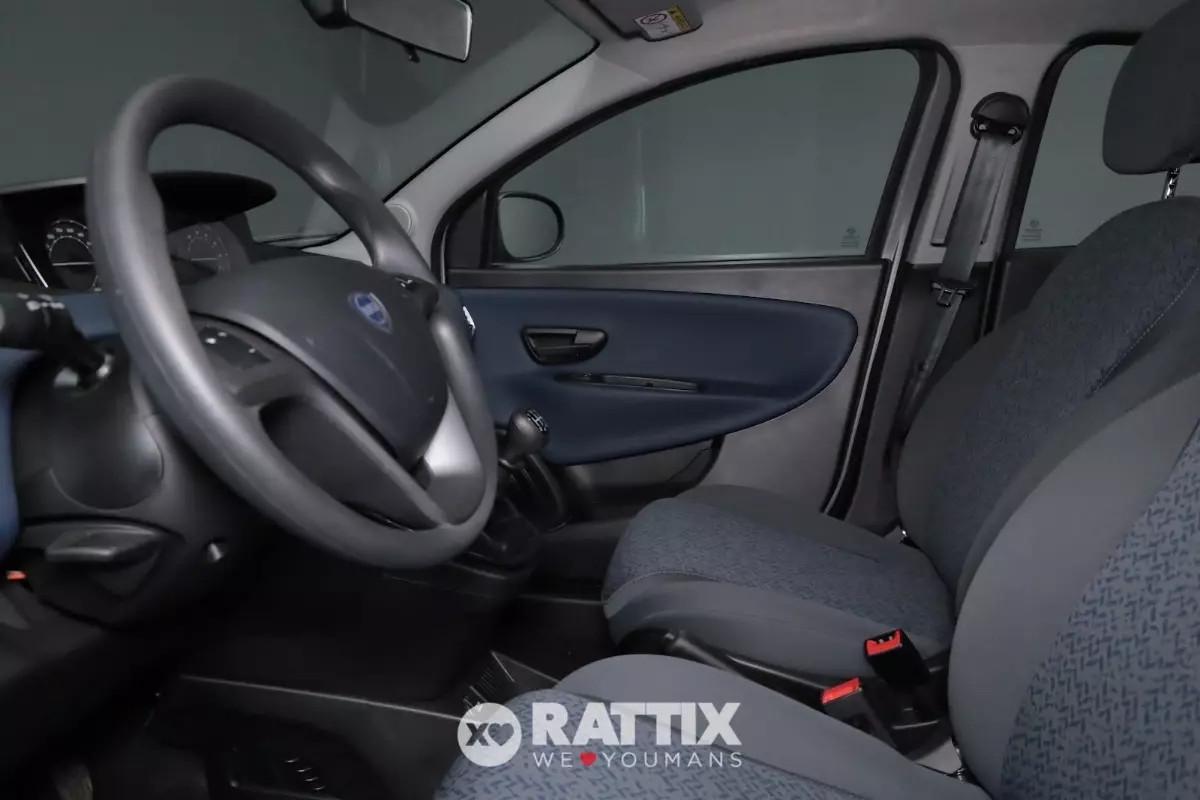 Lancia Ypsilon 1.0 Firefly Hybrid 70CV Oro