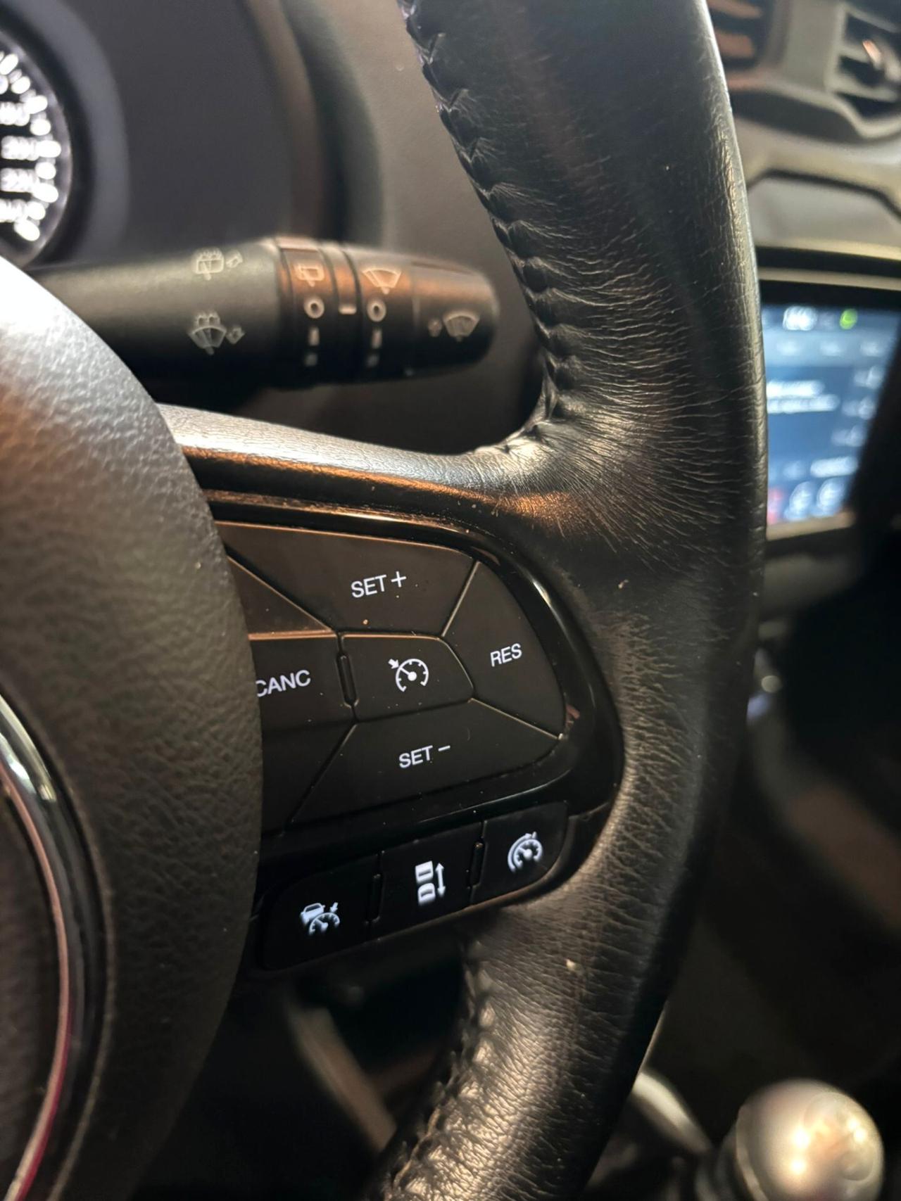 Jeep Renegade 1.6 Mjt 120 CV Night Eagle