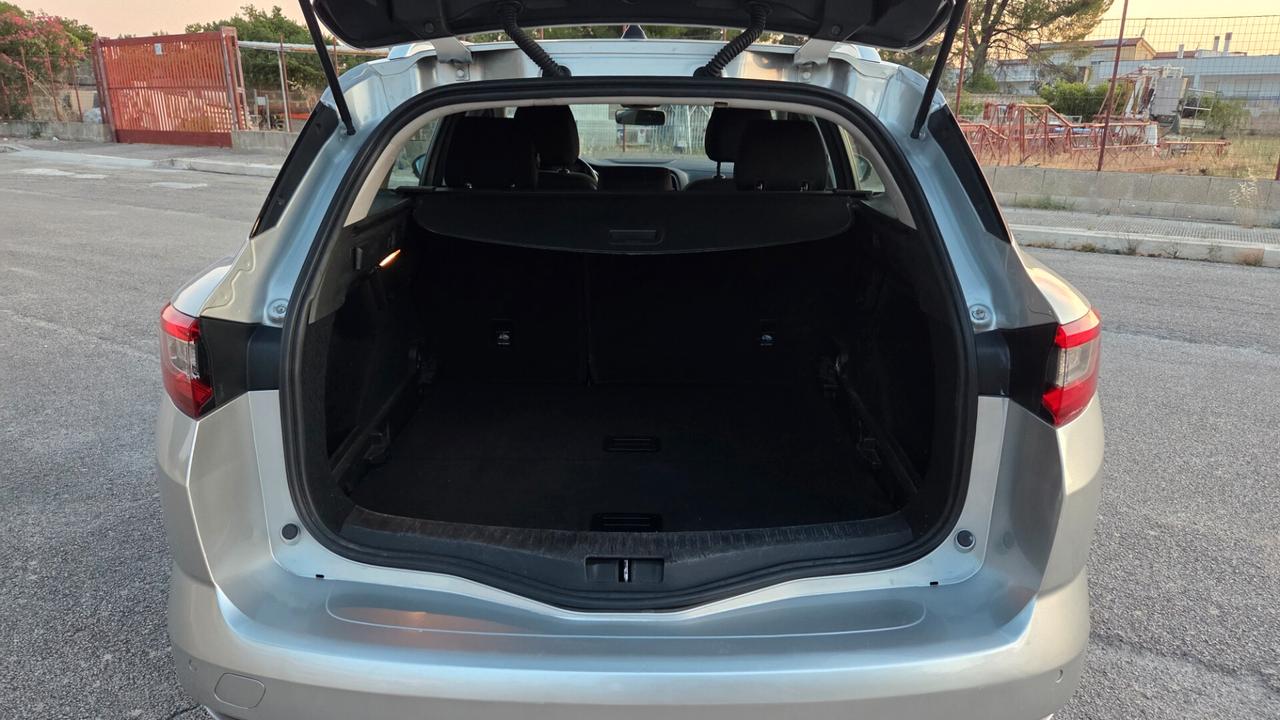 Renault Megane Sporter dCi 8V 110 CV