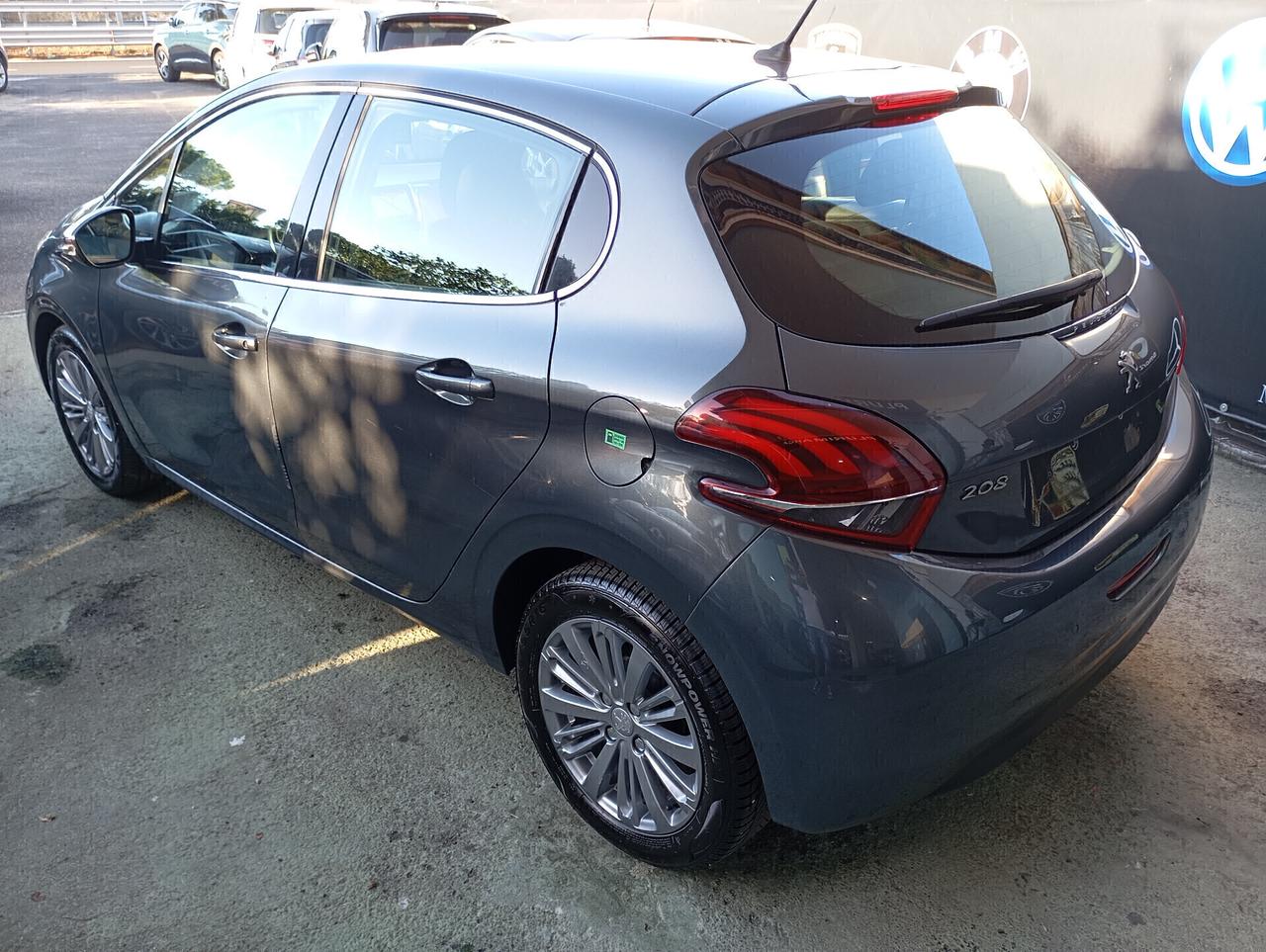 Peugeot 208 5P 1.2 PureTech 82CV Allure