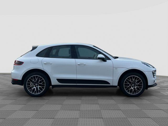 PORSCHE Macan Macan 2.0