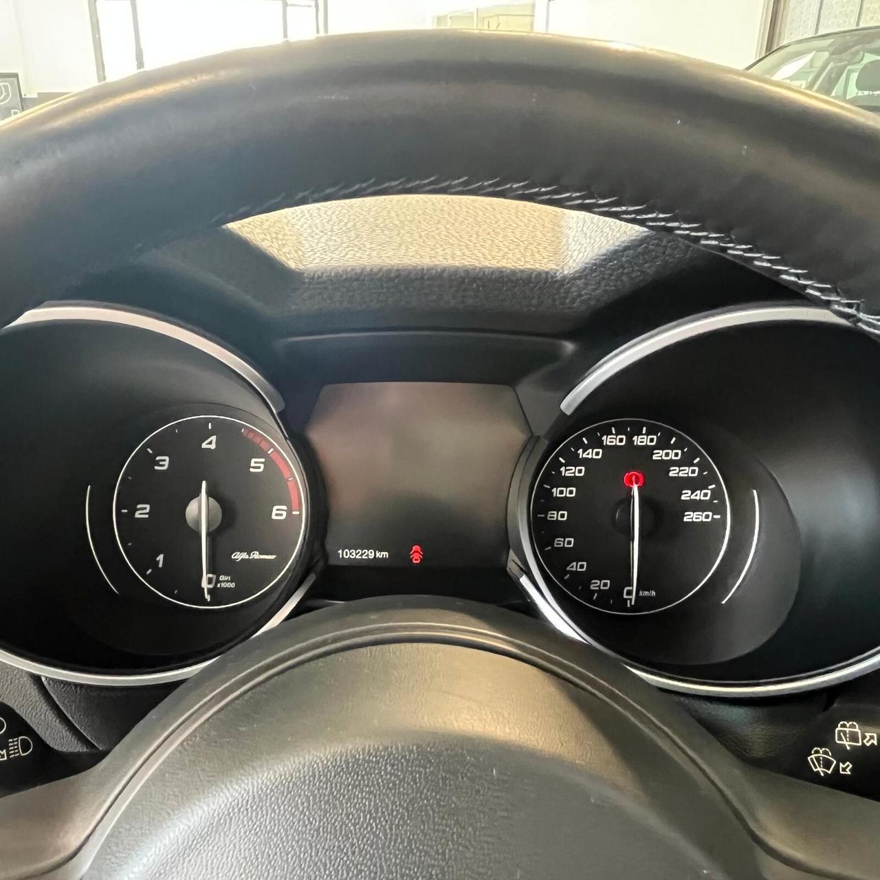 Alfa Romeo Stelvio 2.2 Turbodiesel 210 CV AT8 Q4 Veloce Tì