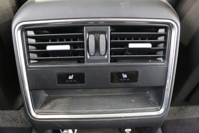 PORSCHE Cayenne 3.0 V6 E-Hybrid Platinum Edition