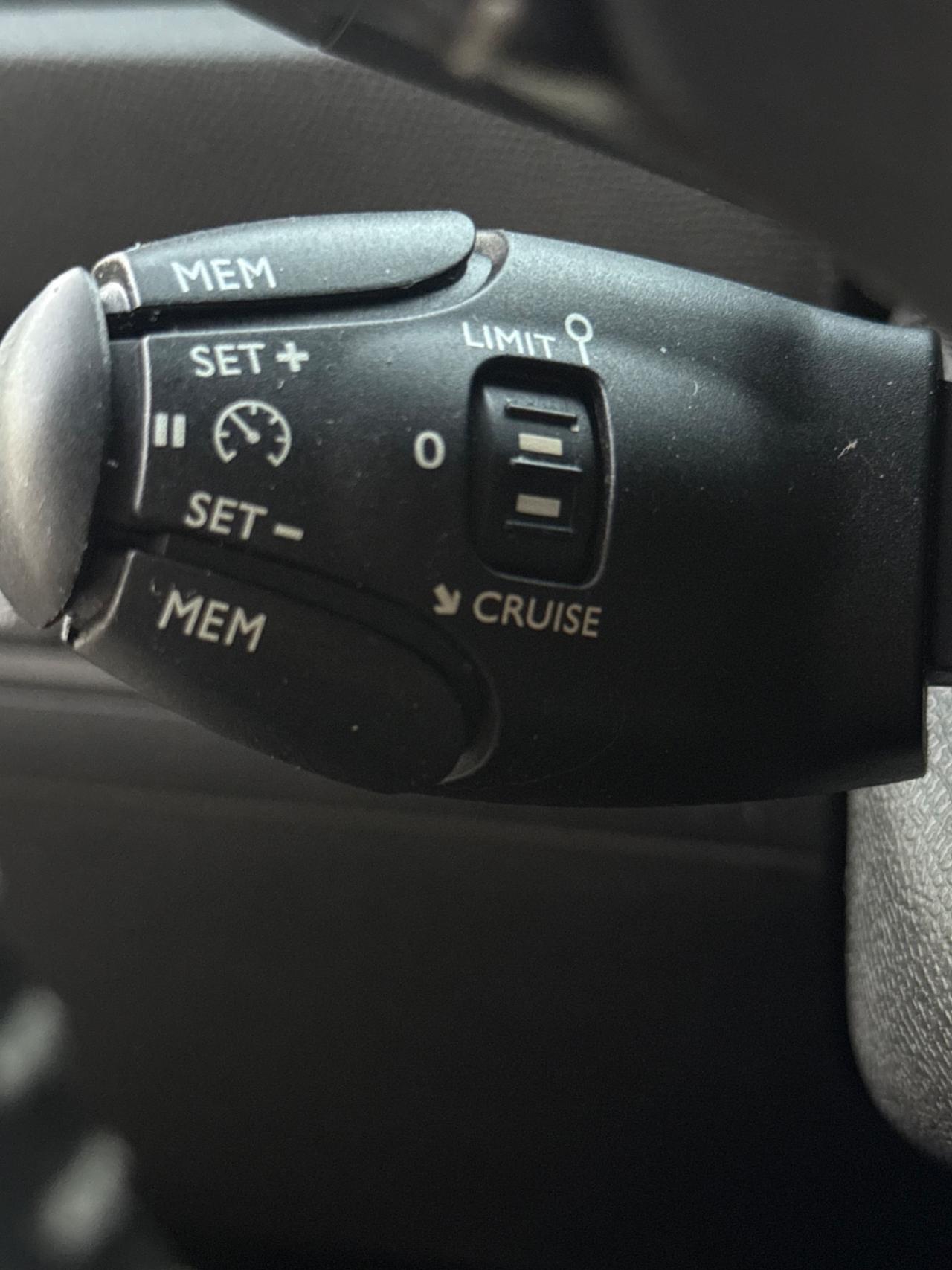 Peugeot 308 BlueHDi 120 S&S EAT6 GT Line