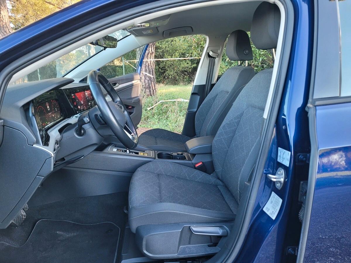 Volkswagen Golf 1.5 eTSI 130 CV EVO ACT DSG Life