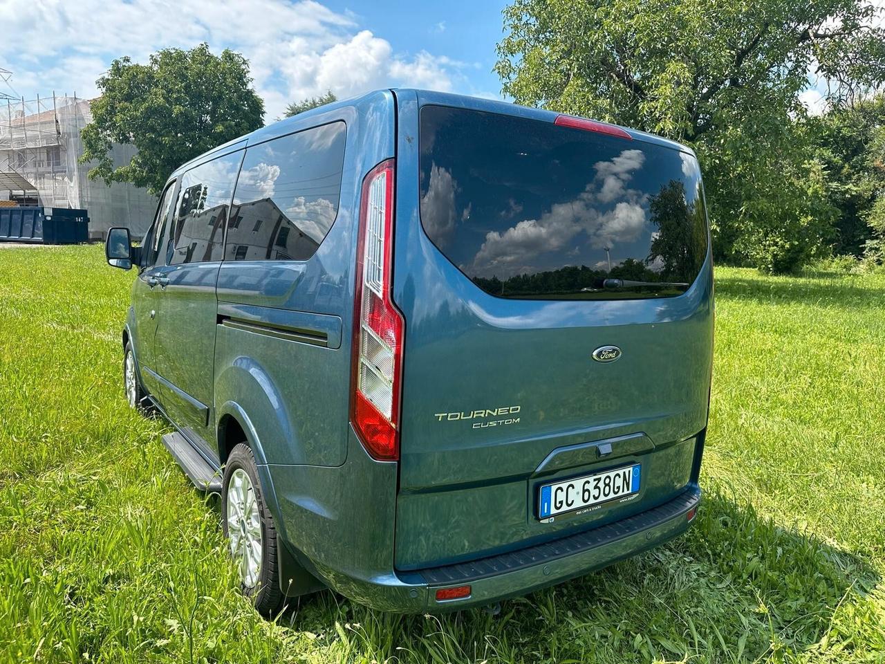 Ford Tourneo Custom Tourneo Custom 320 2.0 EcoBlue 185CV aut. PC Titanium