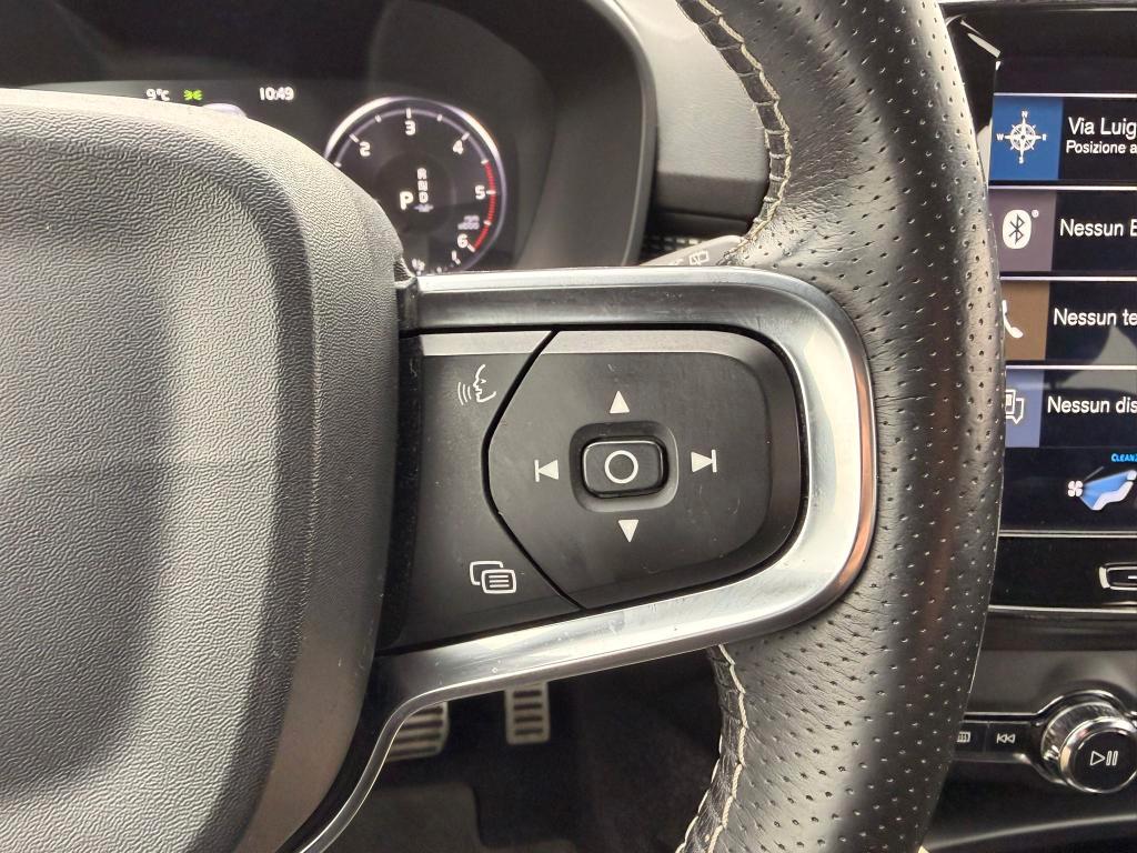 Volvo XC40 2.0 d3 R-design geartronic