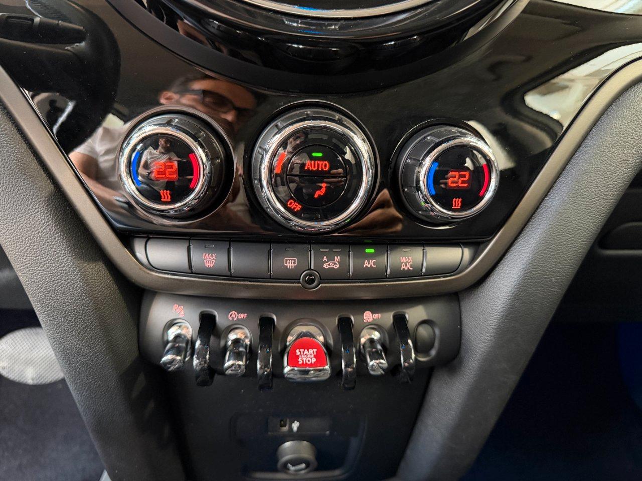 Mini Countryman Cooper D Northwood Edition 2.0 Auto - LED - 18" - Keyless - Carplay