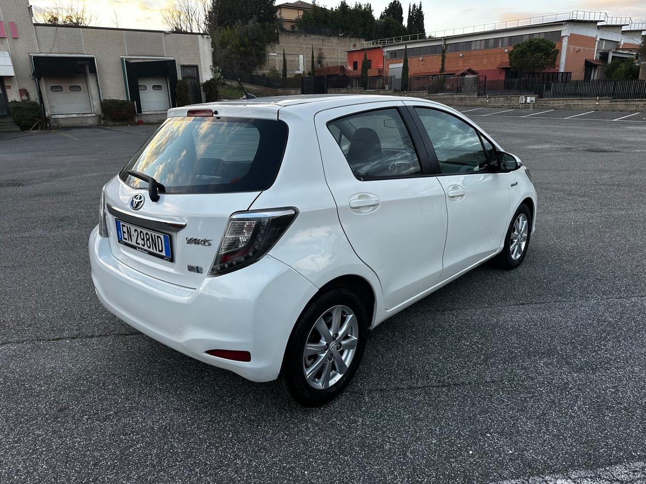 Toyota Yaris Hybrid Lounge Unico Proprietario