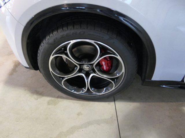 ALFA ROMEO Stelvio 2.0 Turbo 280 CV AT8 Q4 Veloce
