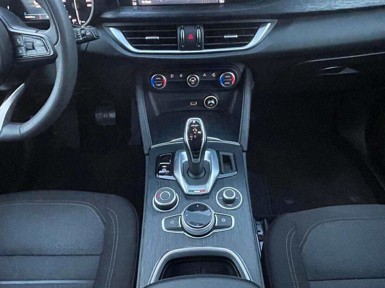 Alfa Romeo Stelvio 2.2 Turbodiesel 160 CV Business