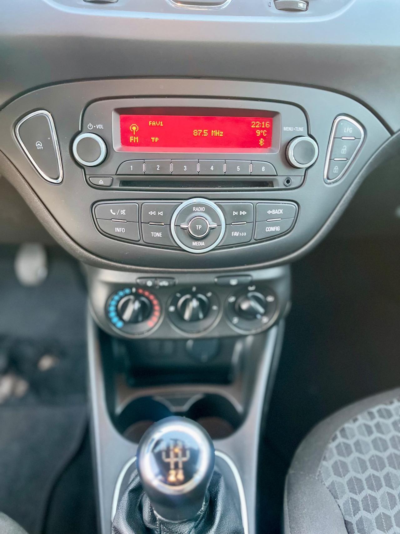 Opel Corsa 1.4 90CV GPL Tech 5 porte 120 Anniversary