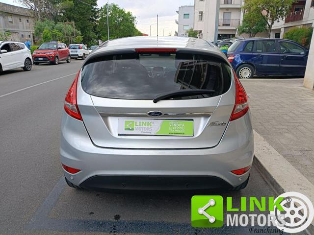 FORD Fiesta 1.4 aut. 5 porte Titanium