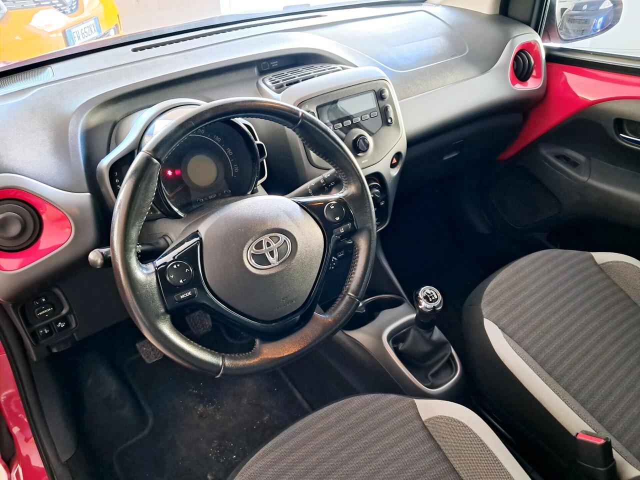 Toyota Aygo 1.0 72 CV 5 porte