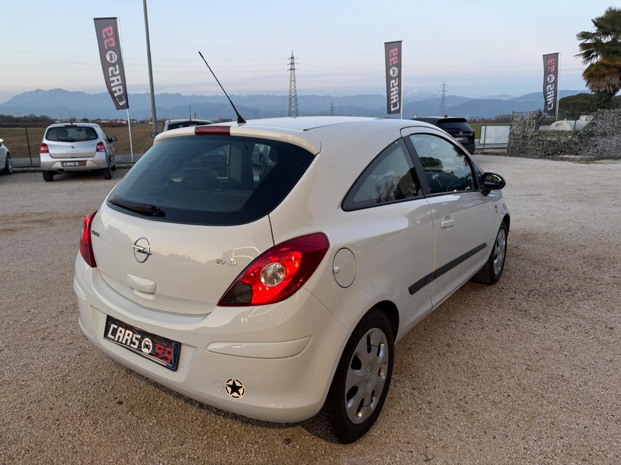 Opel Corsa 1.2 80CV 3 porte GPL-TECH Club GPL DI SERIE