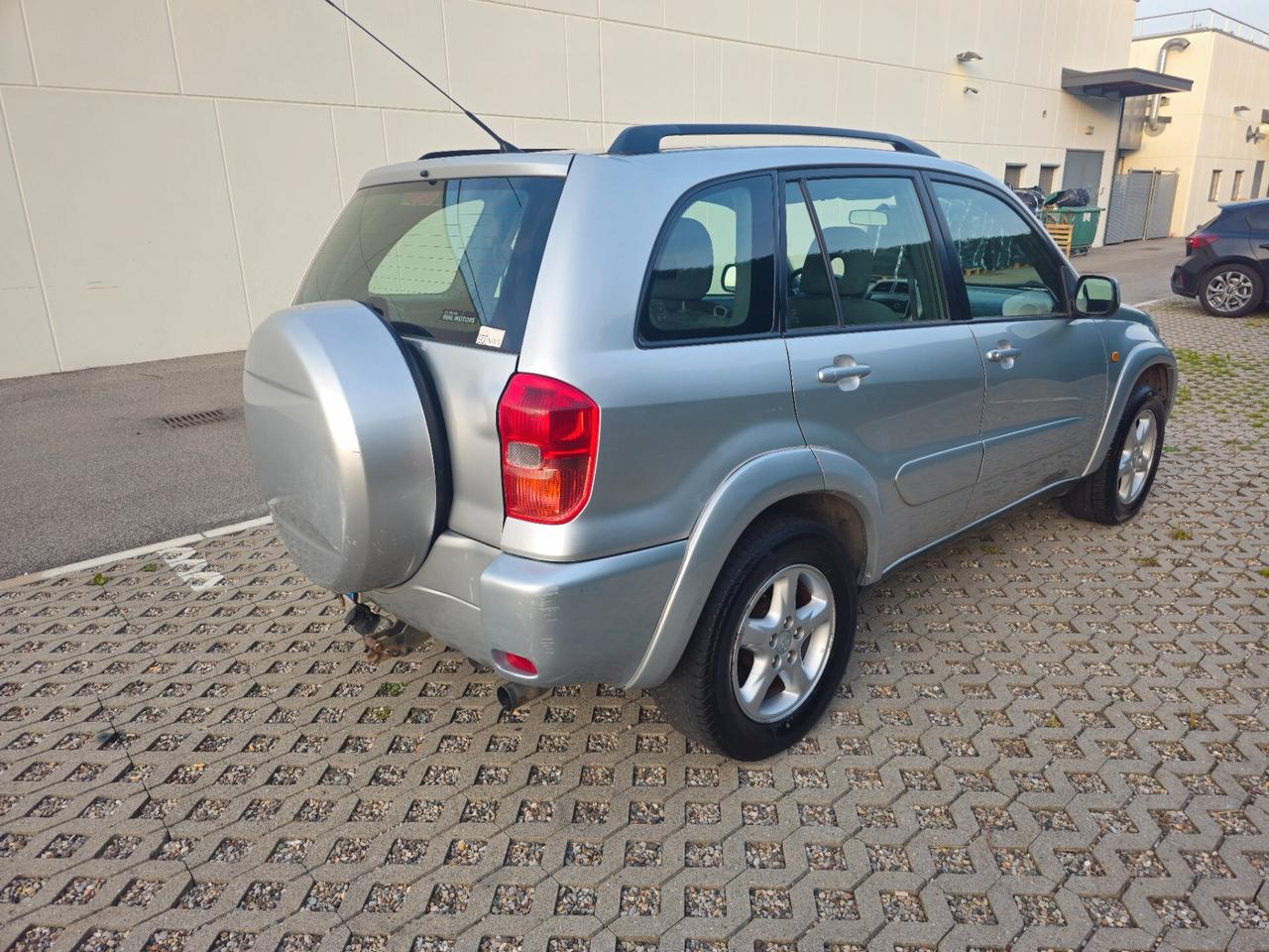 Toyota RAV4 benzina 4x4