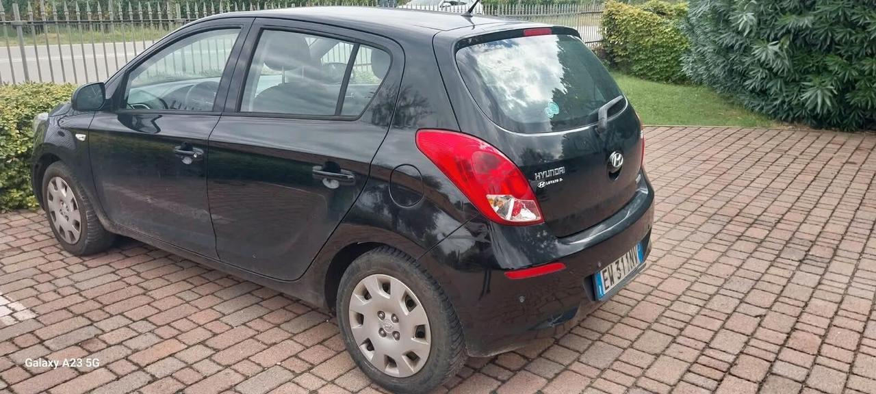 Hyundai i20 1.1 CRDi - 2014