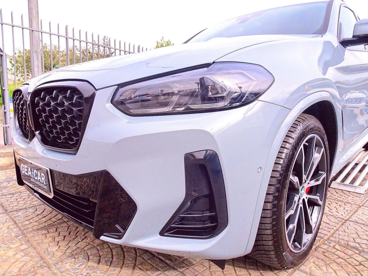 BMW X4 M Sport X Drive20d Hybrid