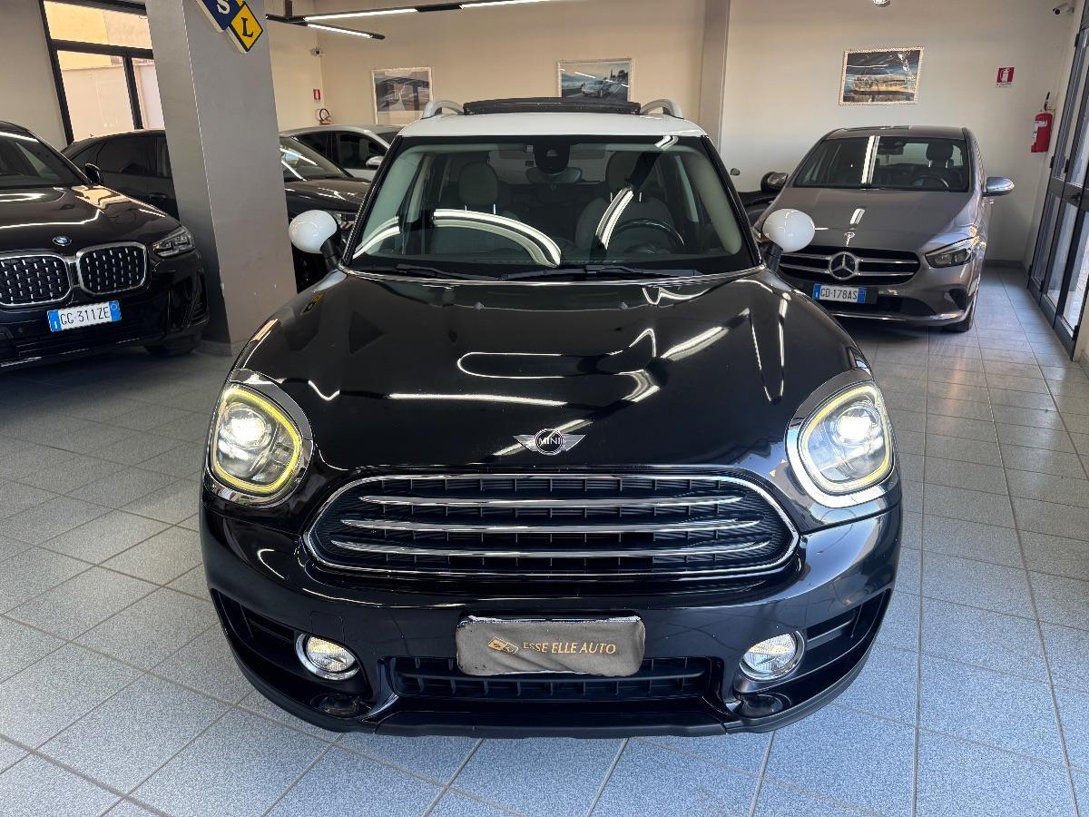 MINI COUNTRYMAN Cooper D Hype aut. TETTO/ NAVI/ LED