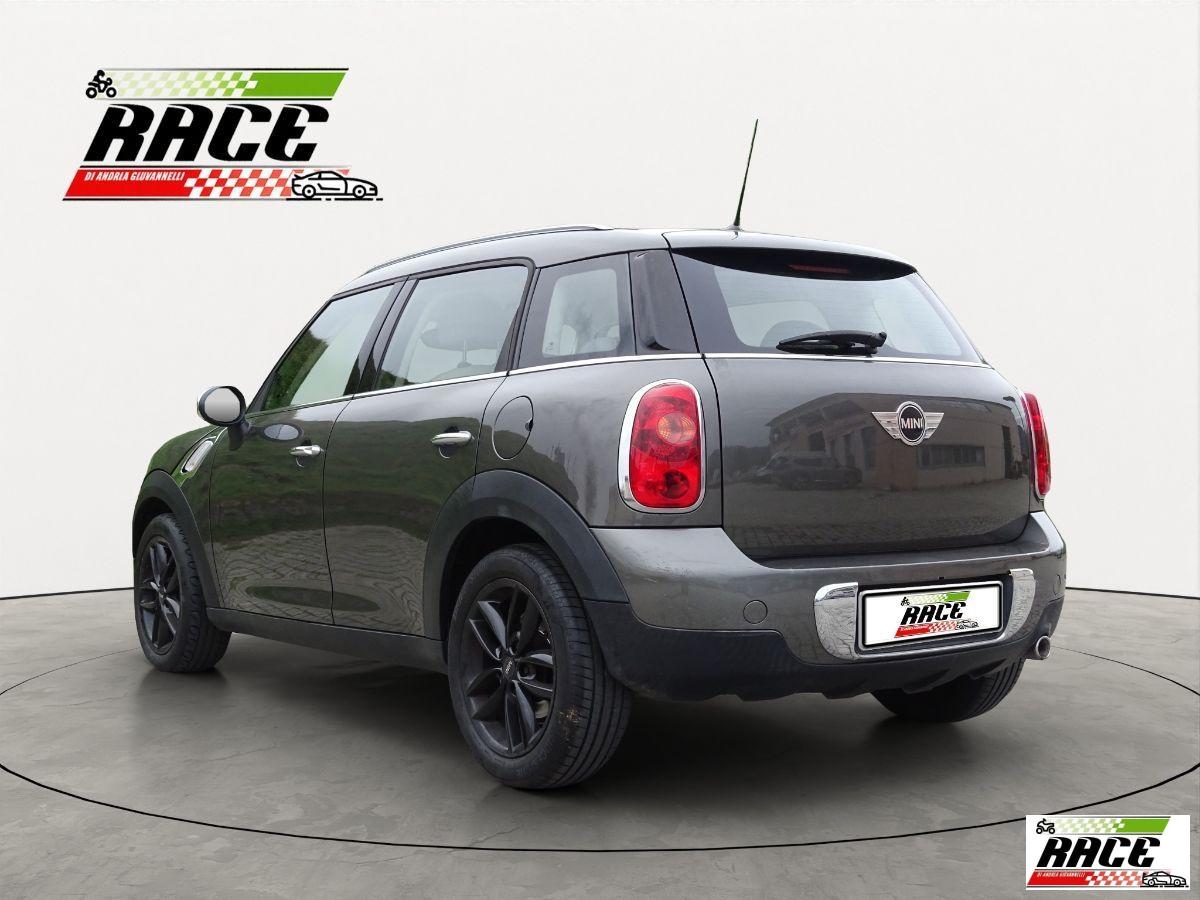 MINI - Countryman - One D