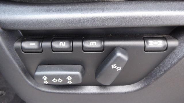 LAND ROVER Discovery 3 2.7 TDV6 HSE Autocarro