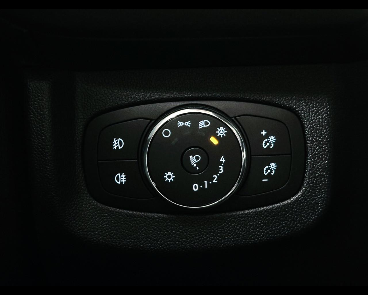 FORD Tourneo Courier 2ªs - Tourneo Courier 1.0 EcoBoost Titanium