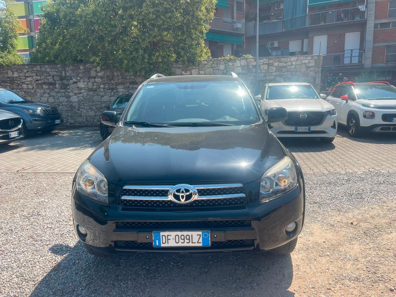 Toyota RAV 4 RAV4 2.2 D-4D 177 CV Luxury