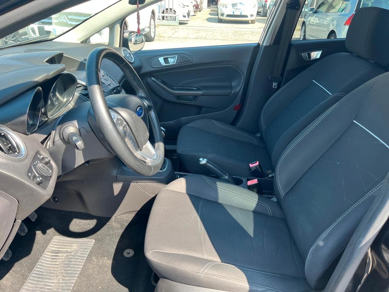 Ford Fiesta 1.5 TDCi 75CV 5 porte **NEOPATENTATI**
