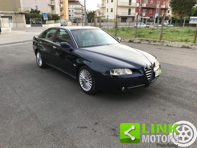 ALFA ROMEO 166 2.5i V6 24V Busso Distinctive