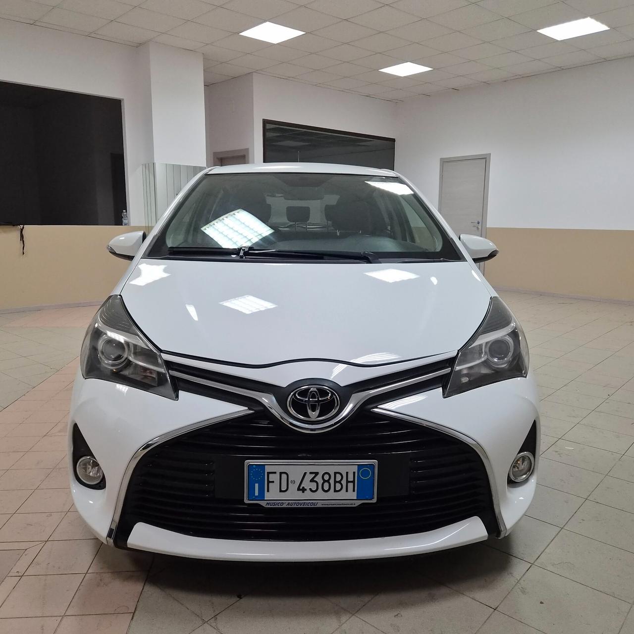 Toyota Yaris 1.0 5 porte Lounge