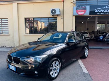 Bmw 118 2.0 2013 d 5p. Unique