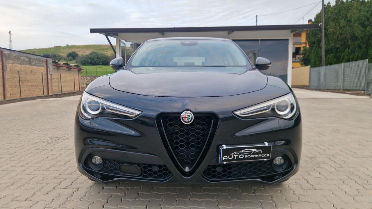 Alfa Romeo Stelvio 2.2 Turbodiesel 190 CV AT8 Sprint Black edition